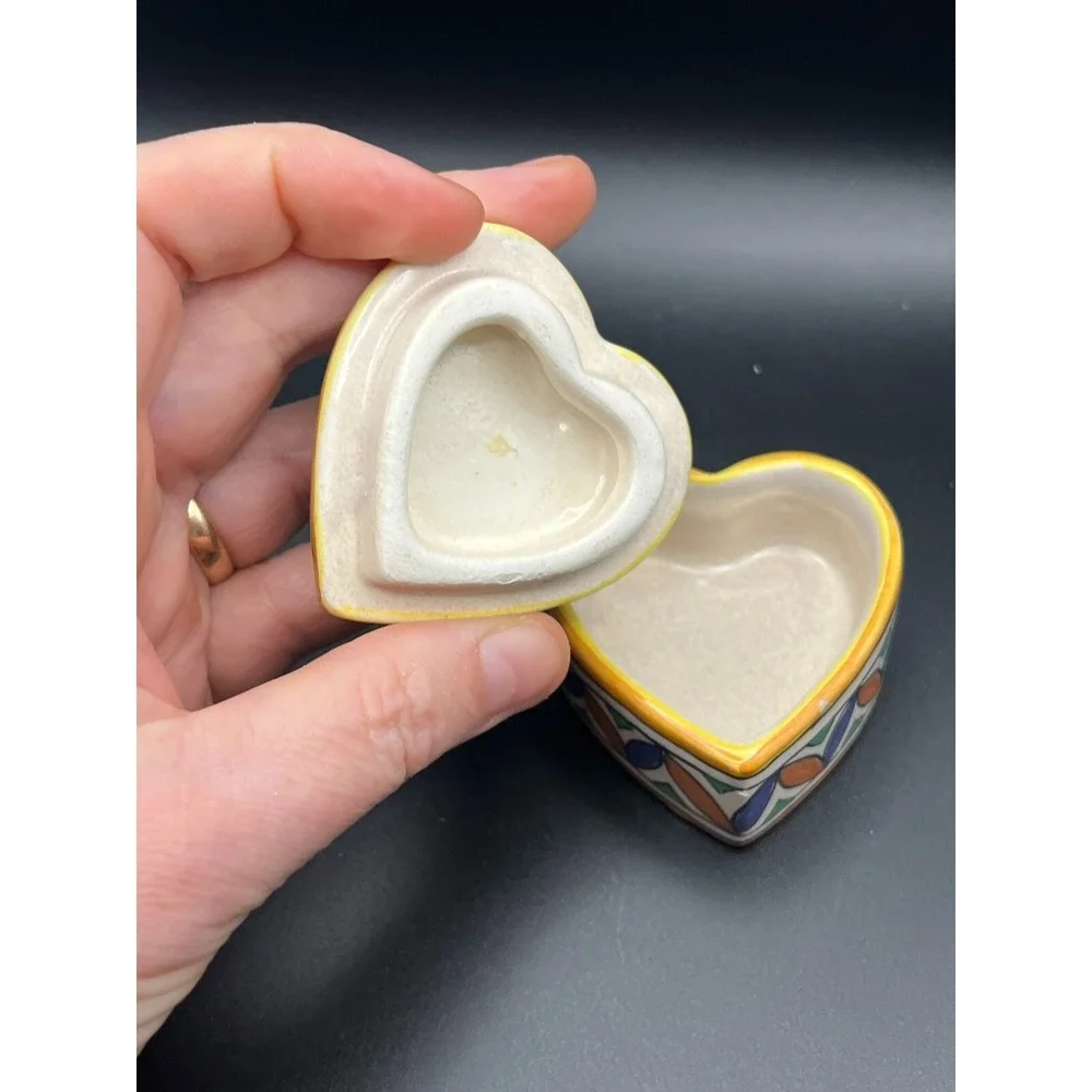 Heart Trinket‎ Dish Box Italian Pottery Multicolor Deruta ITALY 2